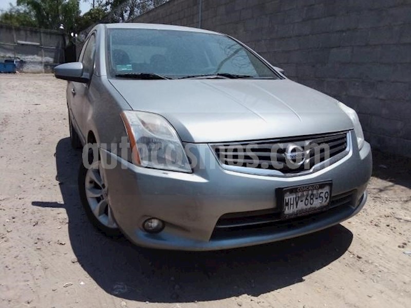 foto Nissan Sentra 4p Emotion L4/2.0 Man usado