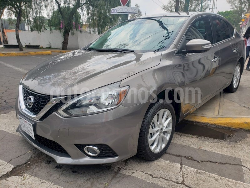 foto Nissan Sentra Advance usado
