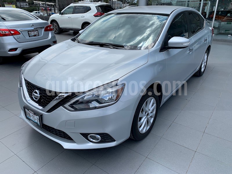 foto Nissan Sentra Advance usado