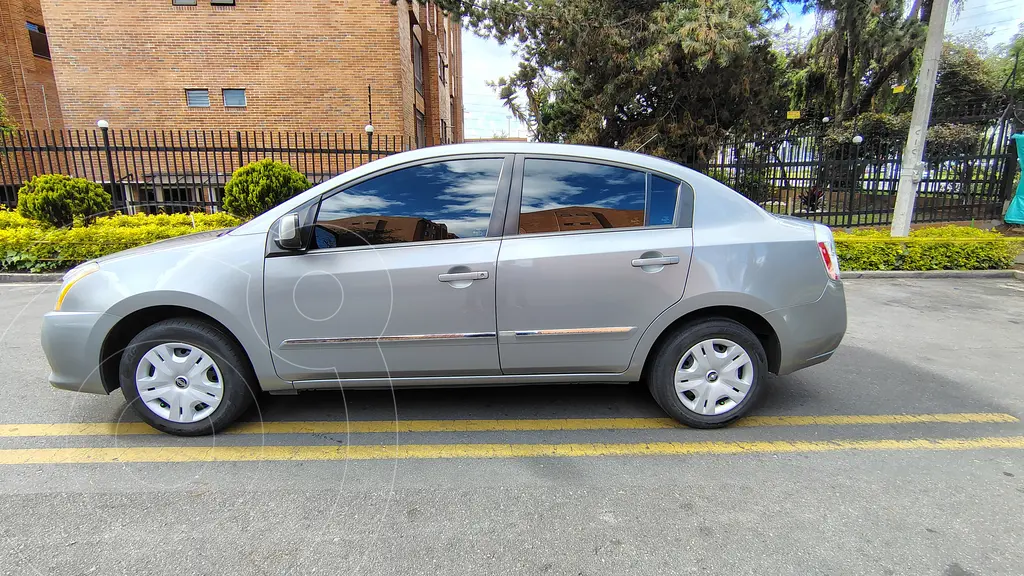 Nissan Sentra 2.0L E Aut usado en Bogotá
