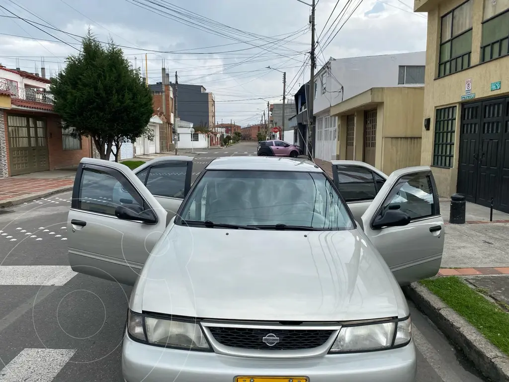 Nissan Sentra Autom.- usado en Kennedy