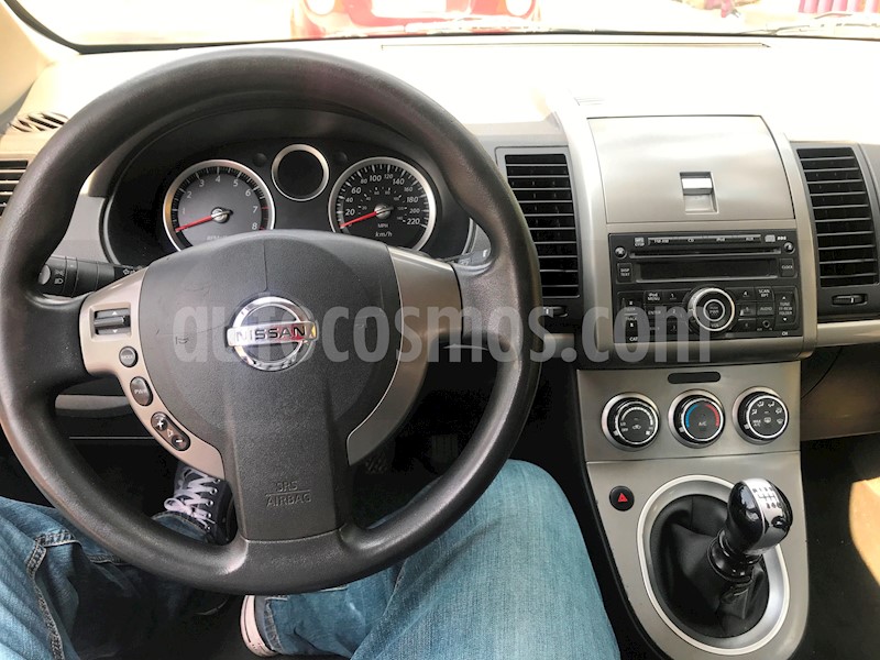 foto Nissan Sentra Custom usado