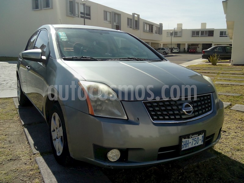 foto Nissan Sentra Custom usado