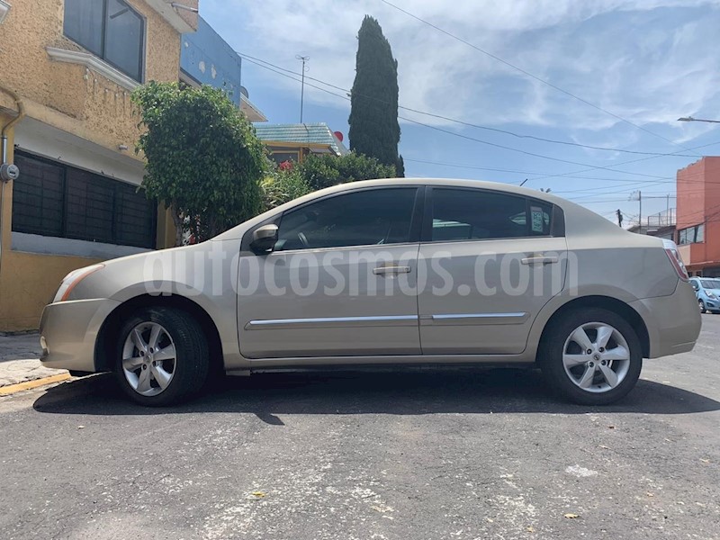foto Nissan Sentra Custom usado