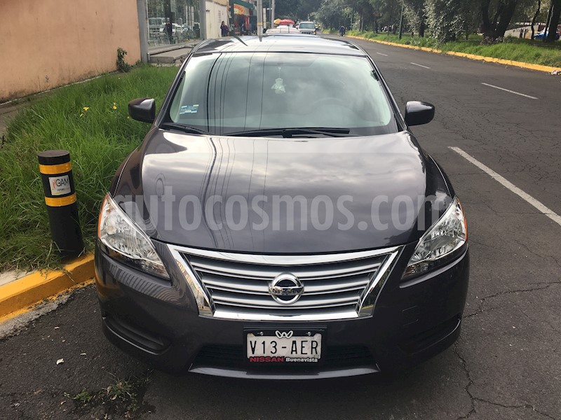 foto Nissan Sentra Emotion usado