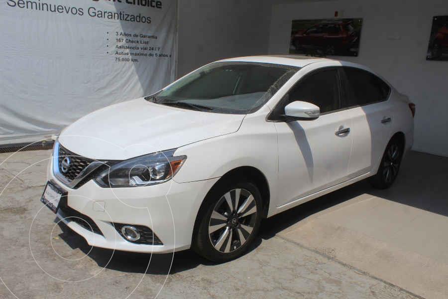 foto Nissan Sentra Exclusive Aut NAVI usado (2017) color Blanco precio $247,000