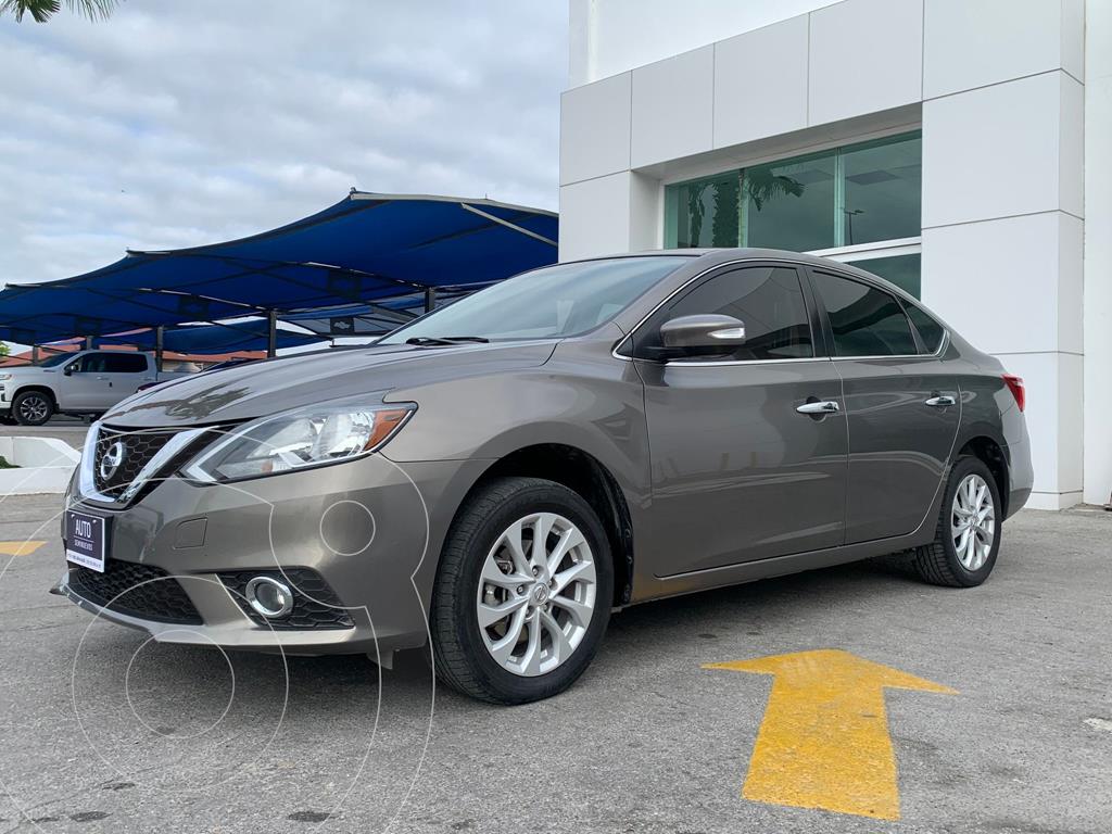 foto Nissan Sentra Advance usado (2017) color Café precio $258,200