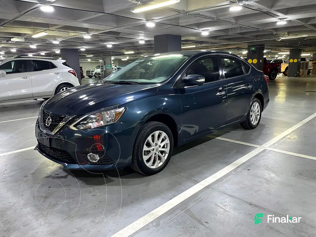 foto Nissan Sentra Advance usado (2018) color Azul Oscuro precio $196,803