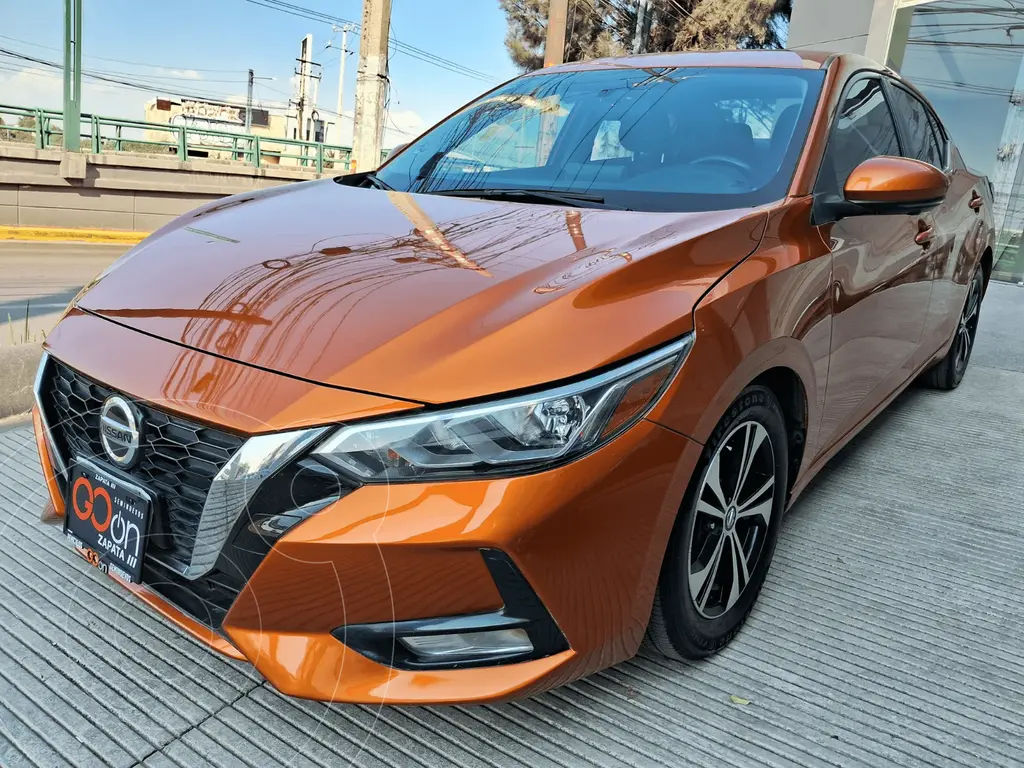foto Nissan Sentra Advance usado (2023) color NISSNARANJA SOLAR precio $290,000