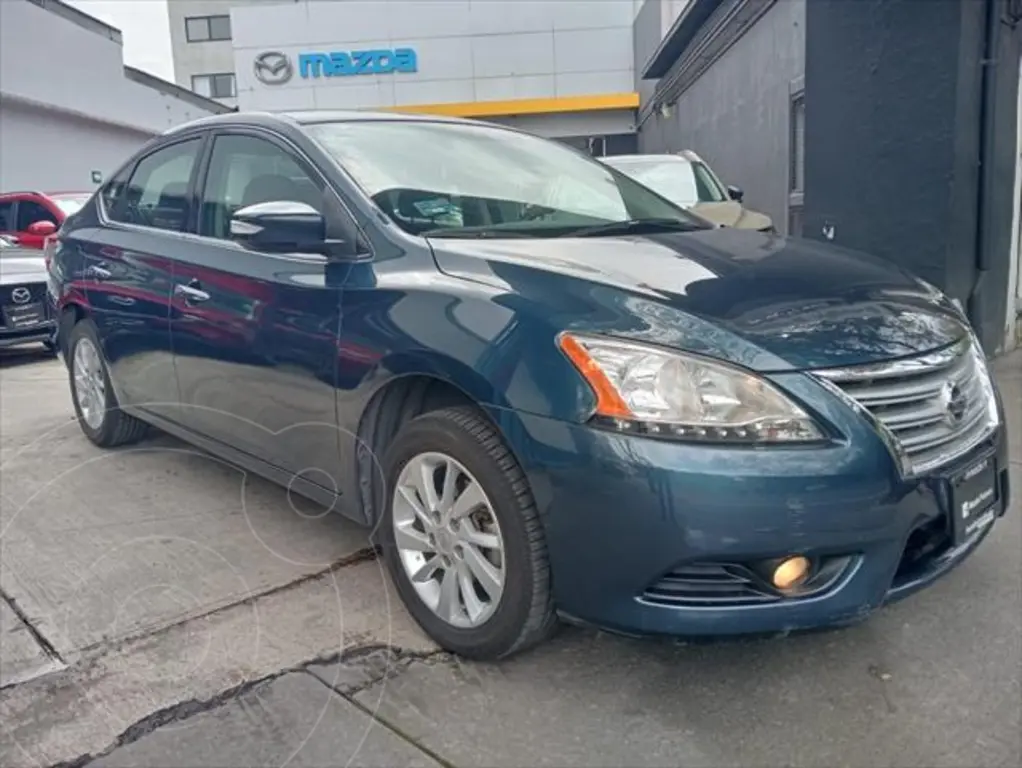 foto Nissan Sentra Advance Aut usado (2015) color Azul precio $165,000