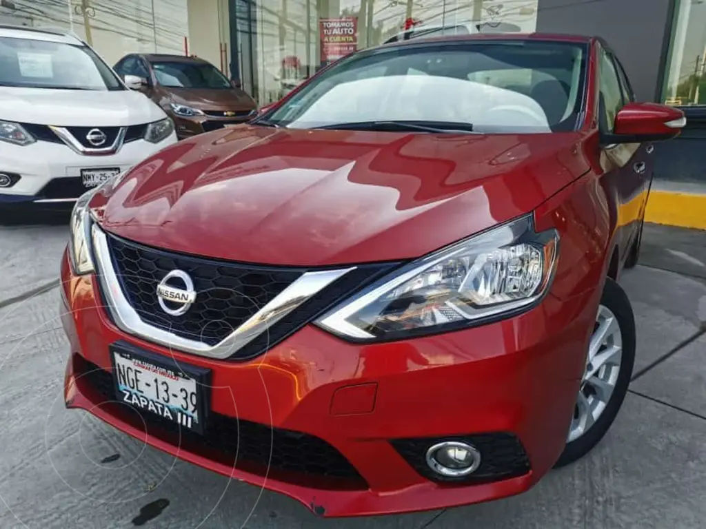 foto Nissan Sentra Advance usado (2019) color Rojo precio $280,000