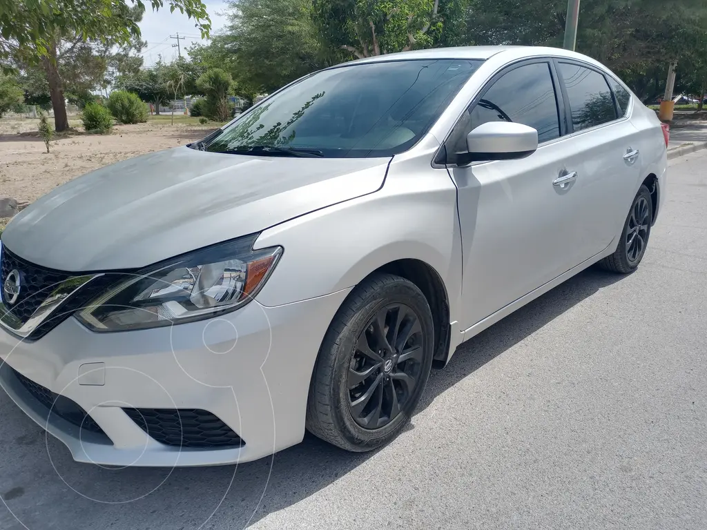 Nissan Sentra Advance CVT 2019