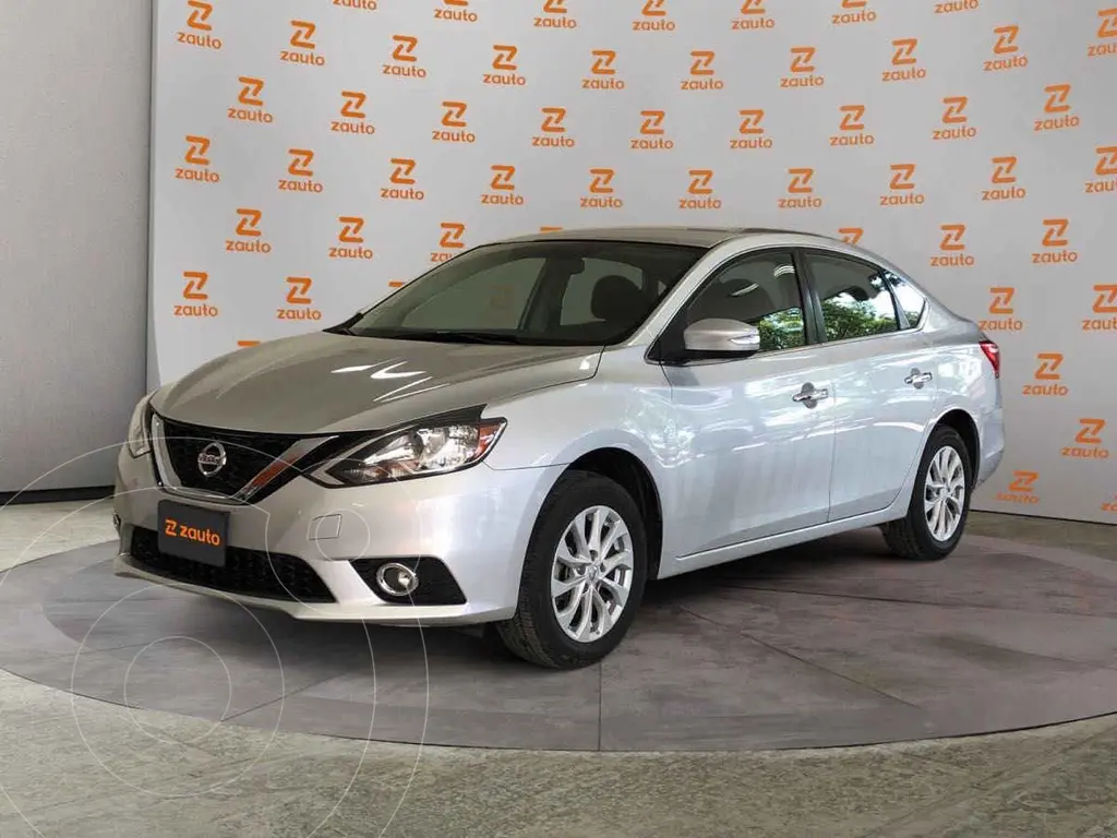 Nissan Sentra Advance Aut usado (2019) color Plata precio $267,900