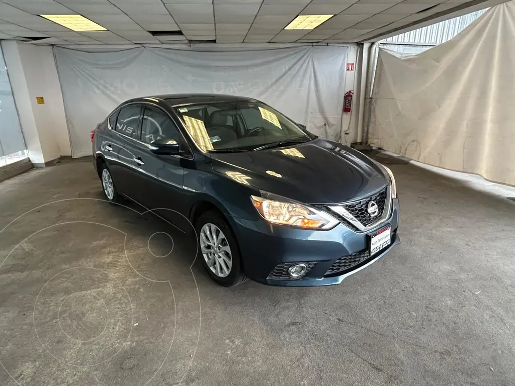 foto Nissan Sentra Advance Aut usado (2017) color Azul precio $185,700