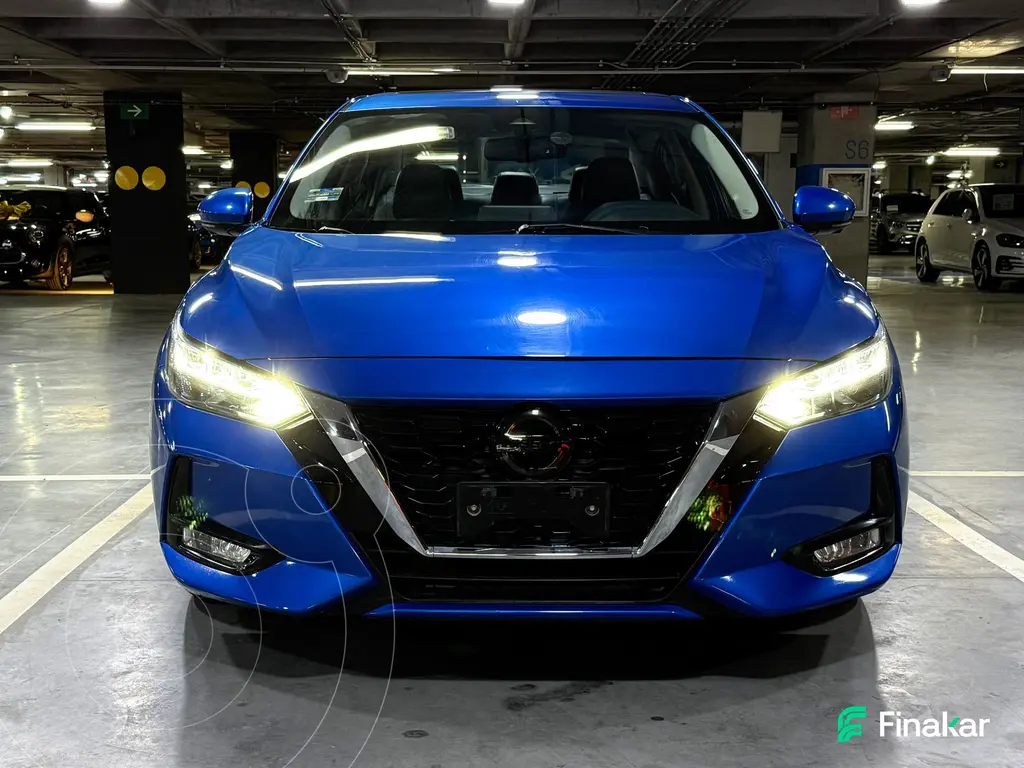 foto Nissan Sentra Exclusive Aut usado (2020) color Azul precio $299,000