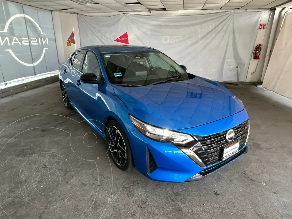 foto Nissan Sentra SR usado (2024) color Azul Claro precio $425,800