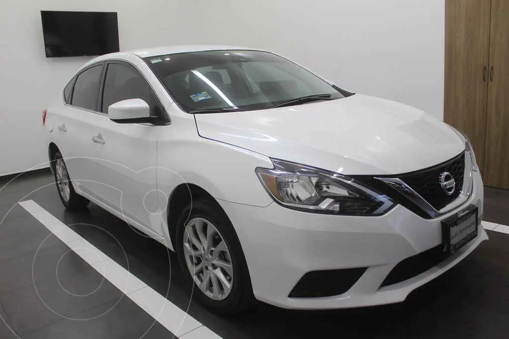 Nissan Sentra Sense usado (2019) color Blanco precio $290,000