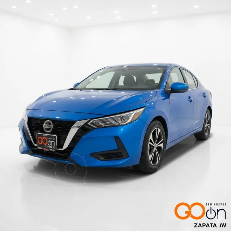 foto Nissan Sentra Advance Aut usado (2023) color NIS AZUL ZAFIRO precio $330,000