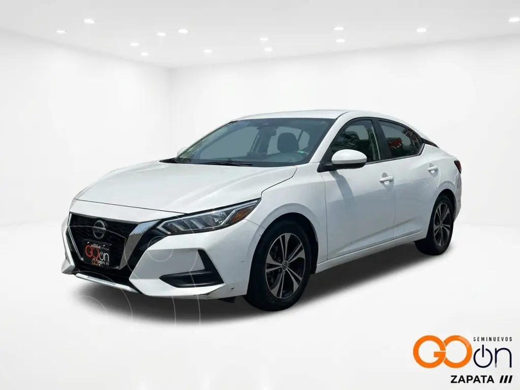 Nissan Sentra Sense usado (2023) color NIS BLANCO APERLADO precio $265,000