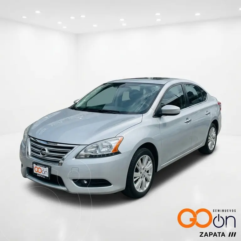 Nissan Sentra EXCLUSIVE usado (2016) color NISSPLATA precio $195,000