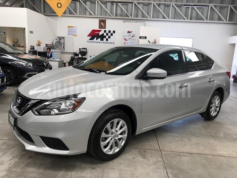 foto Nissan Sentra Sense Aut usado