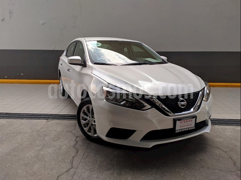 foto Nissan Sentra Sense Aut usado