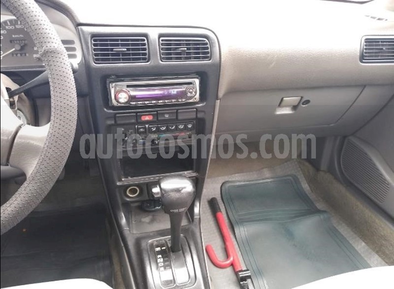 foto Nissan Sentra V16 Clasico usado