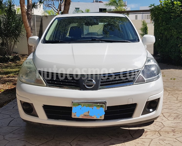 foto Nissan Tiida Sedan Emotion Aut usado
