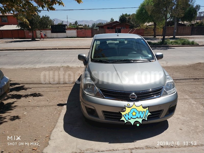 foto Nissan Tiida Sedan S 1.6 usado