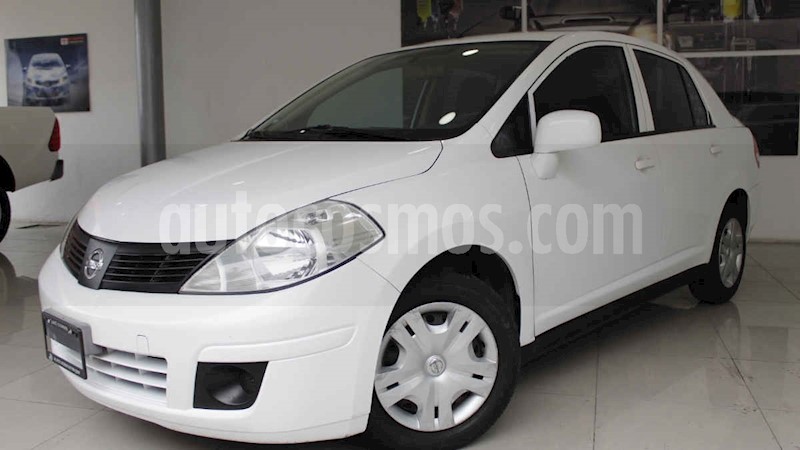 foto Nissan Tiida Sedan Sense Aut usado