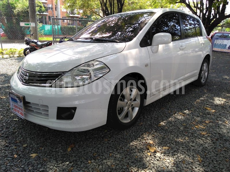 foto Nissan Tiida 1.8L Emotion Aut usado (2012) precio $26.000.000