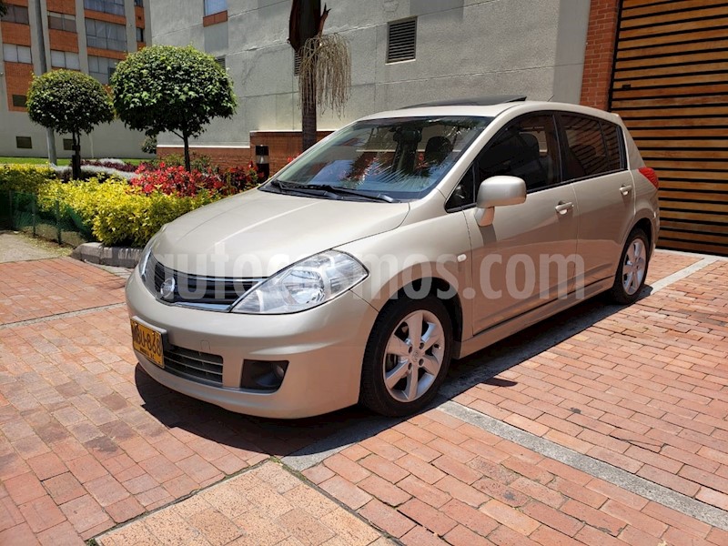 foto Nissan Tiida 1.8L Premium usado