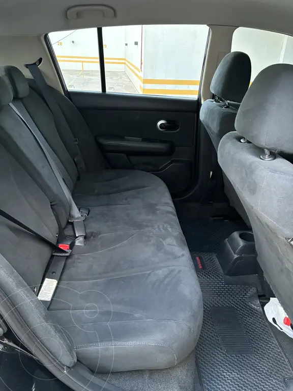 Nissan Tiida Visia (1798 Cc) 2009 - foto 3