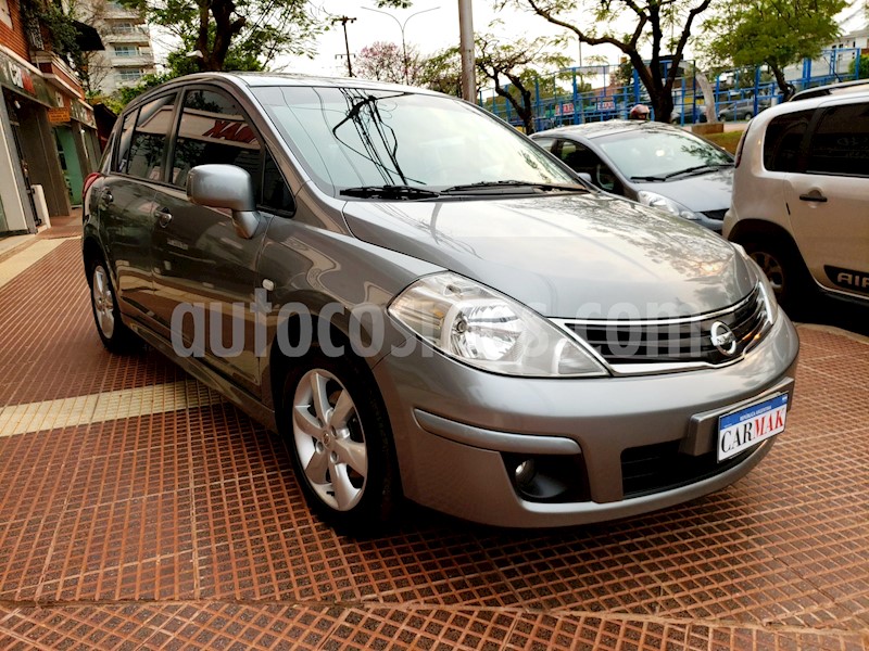 foto Nissan Tiida Tekna usado