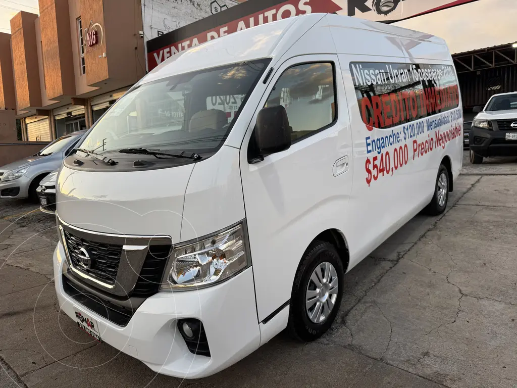 foto Nissan Urvan 15 Pas Amplia Aa Pack Seguridad usado (2020) color Blanco precio $539,999