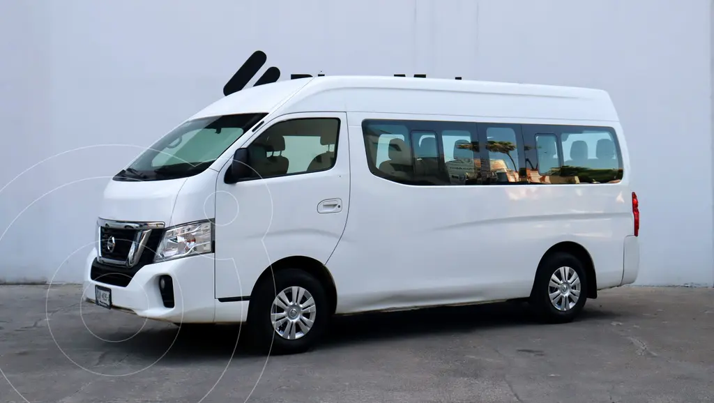 Nissan Urvan 15 Pasajeros 2022