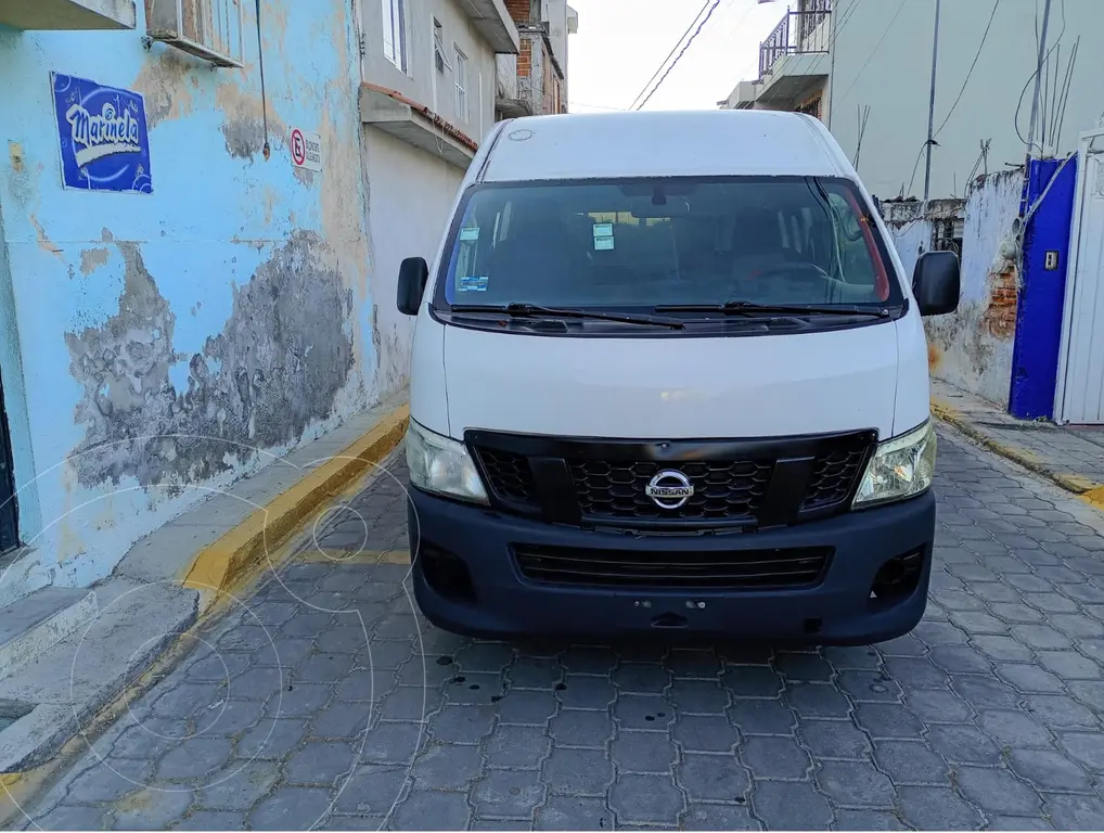 Nissan Urvan 15 Pas Amplia 2015