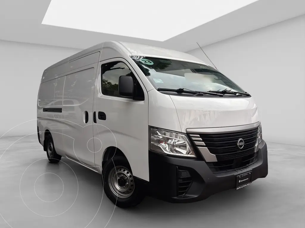 Nissan Urvan Panel Amplia Aa 2023