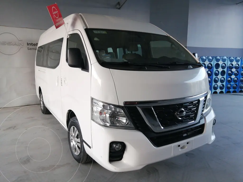 foto Nissan Urvan 15 Pas Amplia Aa Pack Seguridad usado (2020) color Negro precio $575,000