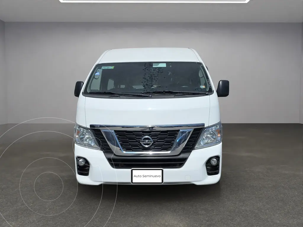 foto Nissan Urvan 15 Pas Amplia Aa Pack Seguridad usado (2020) color Blanco precio $515,000