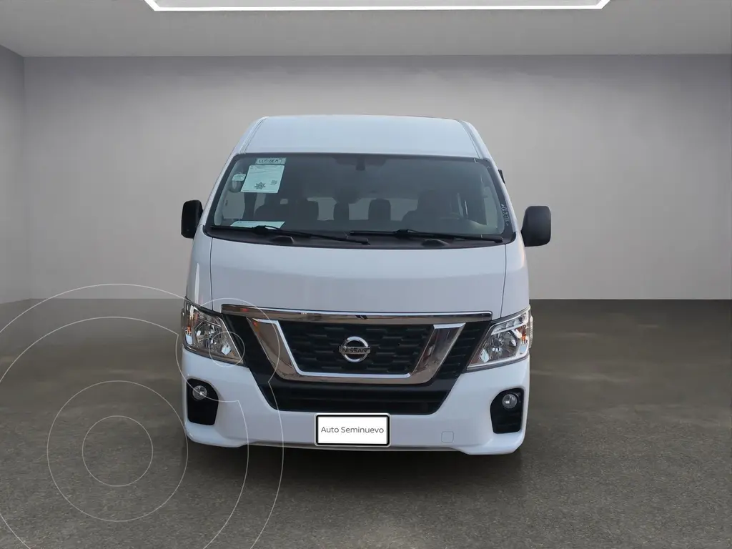 foto Nissan Urvan 15 Pas Amplia Aa Pack Seguridad usado (2020) color Blanco precio $515,000