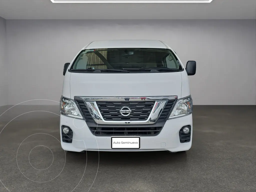 foto Nissan Urvan 15 Pas Amplia Aa Pack Seguridad usado (2020) color Blanco precio $499,900