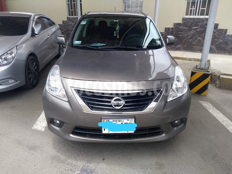 foto Nissan Versa 1.6L Exclusive Aut usado