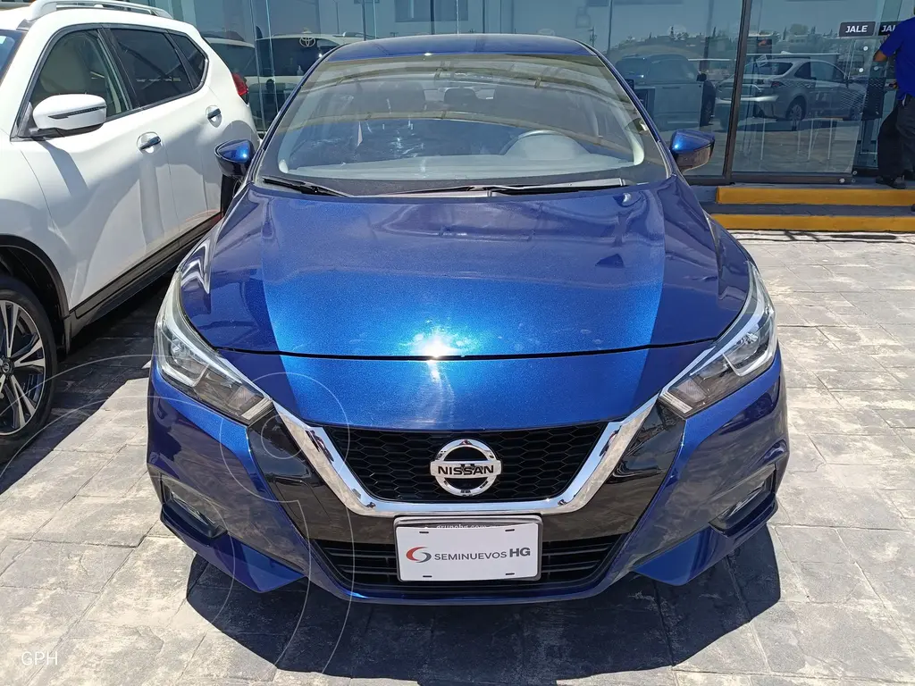 foto Nissan Versa Advance usado (2022) color Azul precio $270,000