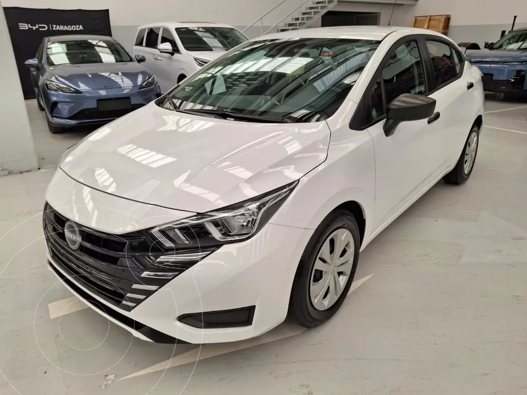 Nissan versa sense aut (2024)