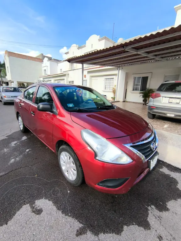 Nissan Versa Drive A/A usado (2019) color Rojo precio $170,000