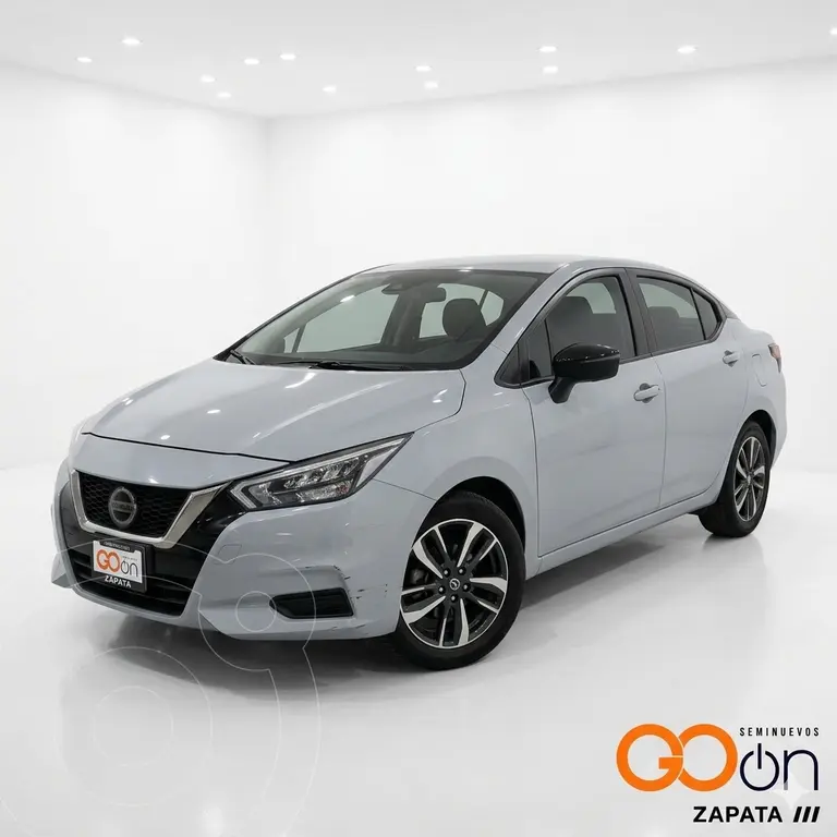 Nissan versa sr (2024)
