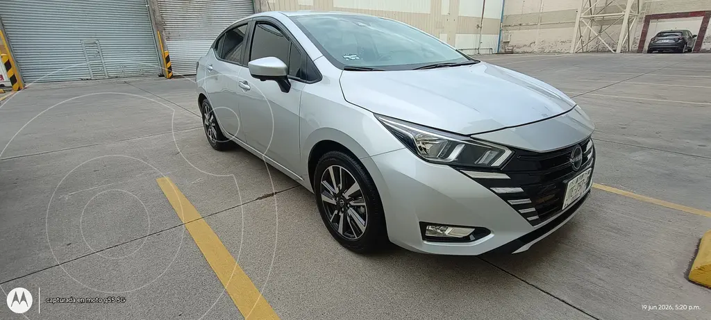 Nissan Versa Advance CVT 2025