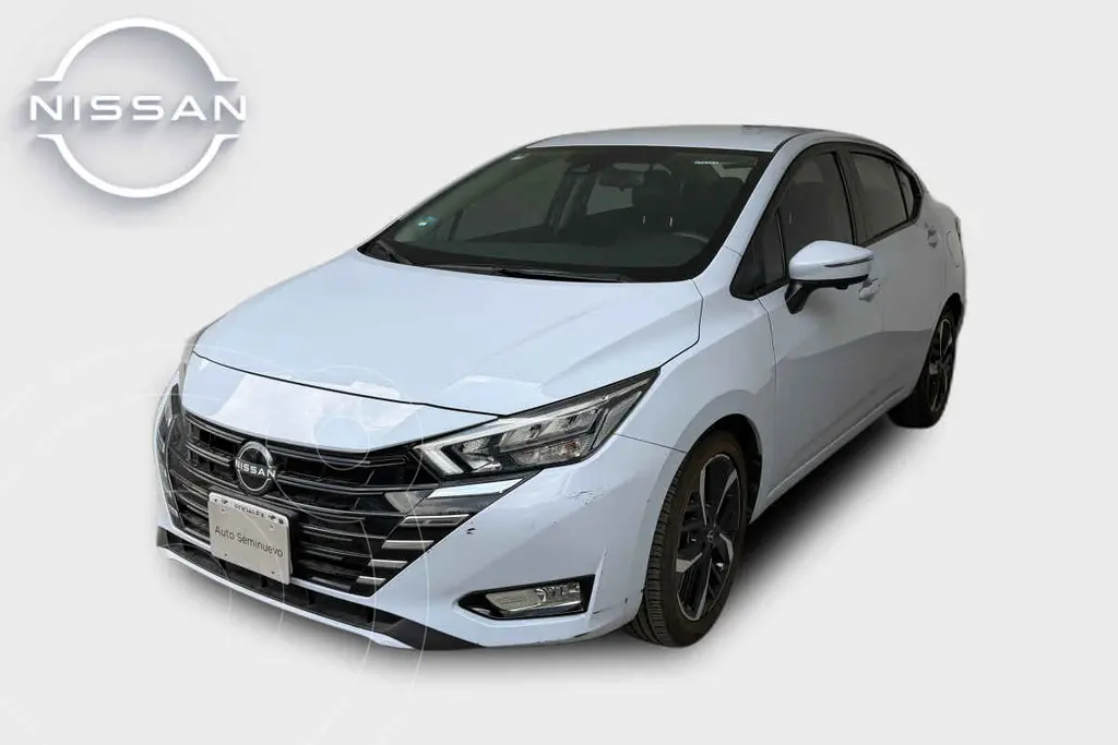 Nissan Versa Exclusive Aut 2024