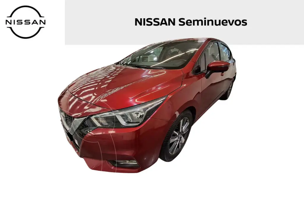foto Nissan Versa Advance Aut usado (2020) color Rojo precio $233,000